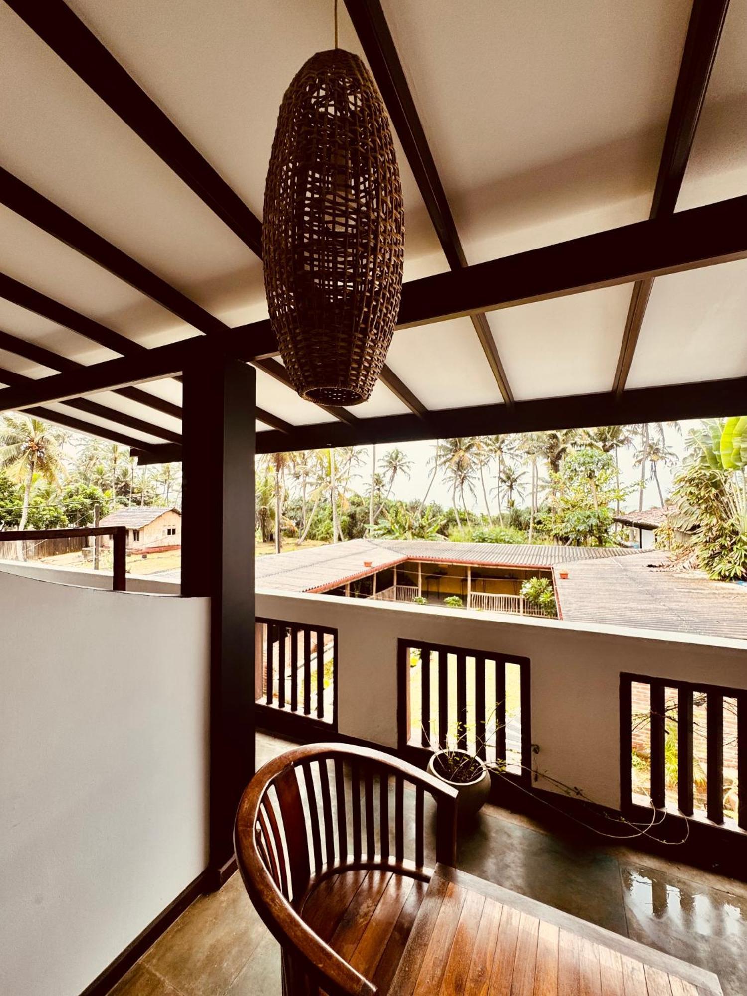 Chill House Make A Good Story With Infinite Ocean Surf And Stay Weligama Exterior foto